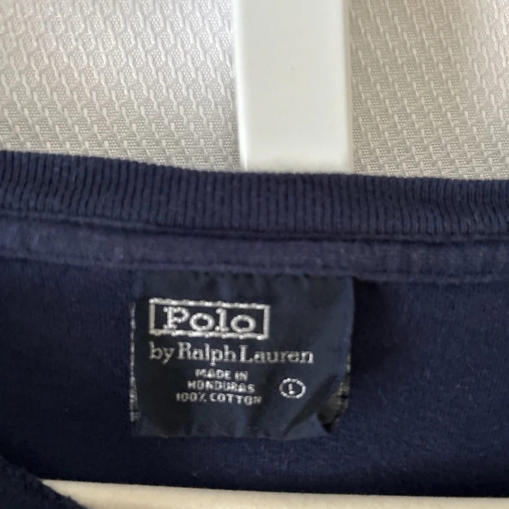 Polo Ralph Lauren Men’s Large Navy Blue Long Sleeve Red Logo Front Graphic T